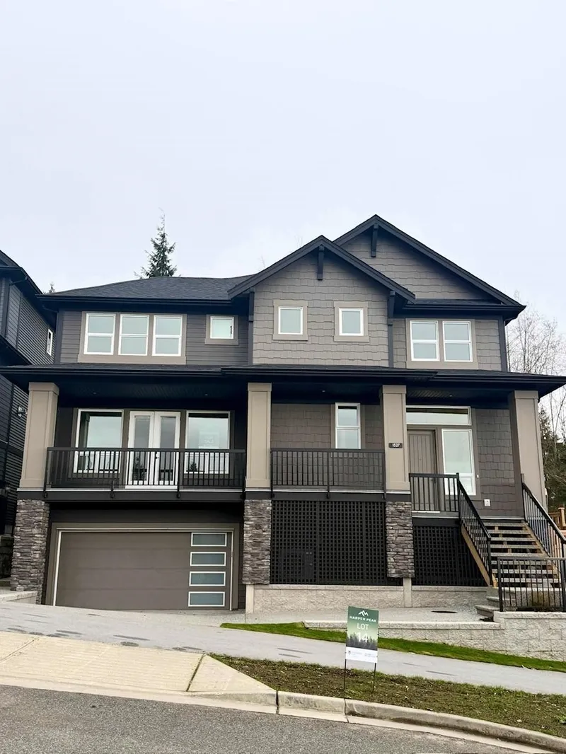 1527 DAYTON STREET - photo 1 of 10