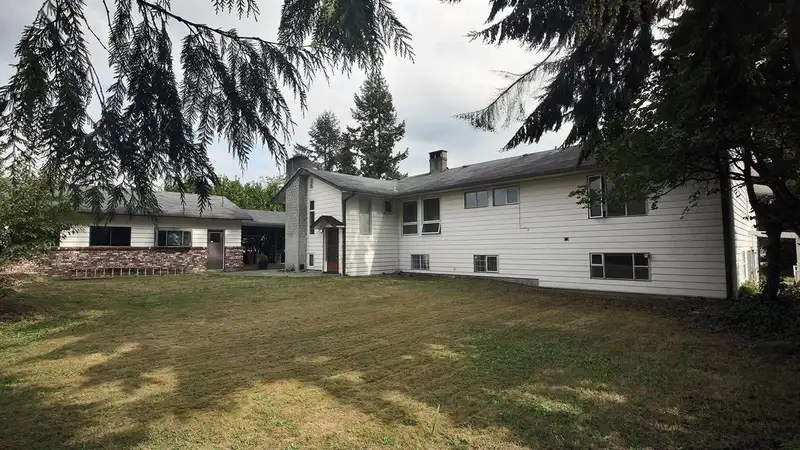 1461 SHERLOCK AVENUE - photo 3 of 19