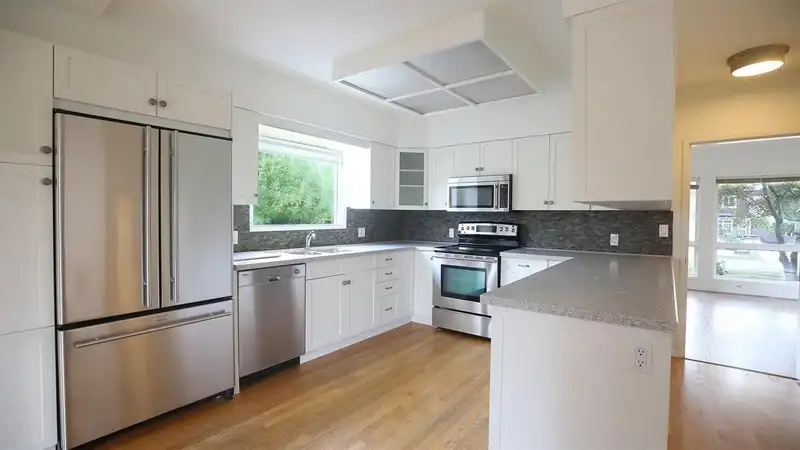 1461 SHERLOCK AVENUE - photo 4 of 19
