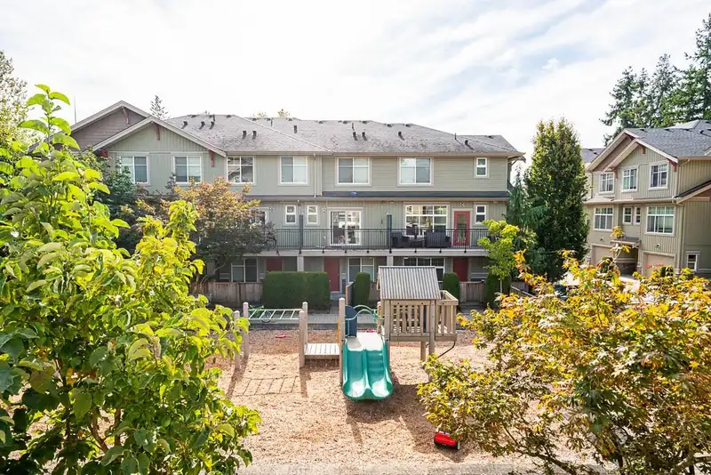 30 20967 76 AVENUE - photo 3 of 30