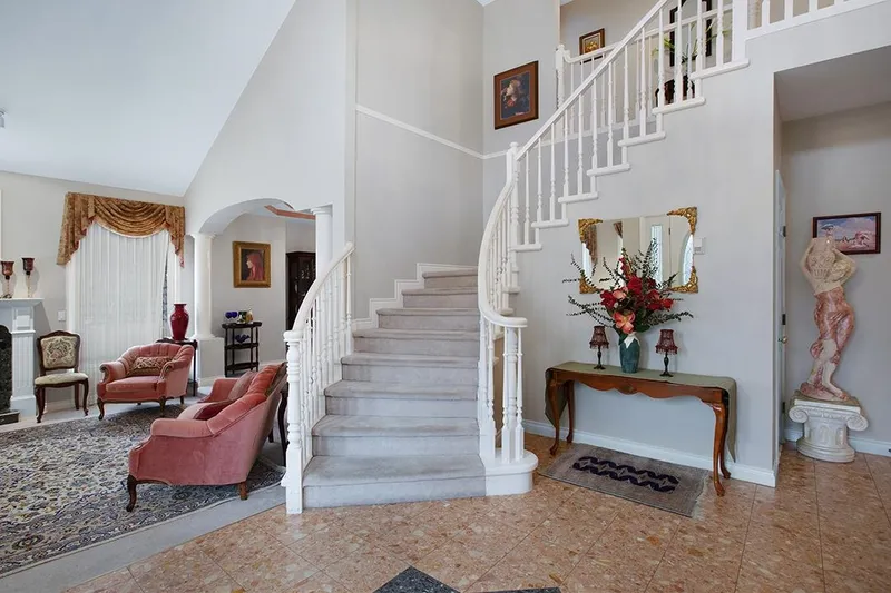 1620 PARKWAY BOULEVARD - photo 2 of 25