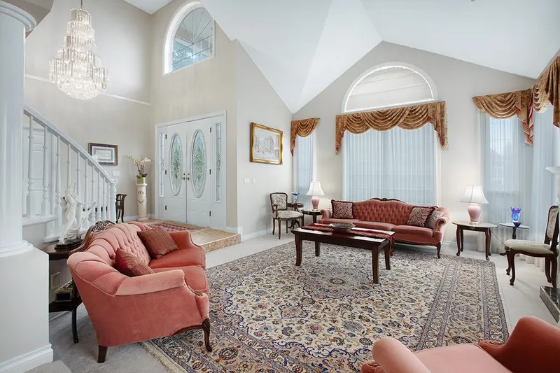 1620 PARKWAY BOULEVARD - photo 4 of 25