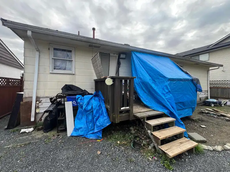 12875 114A AVENUE - photo 4 of 11