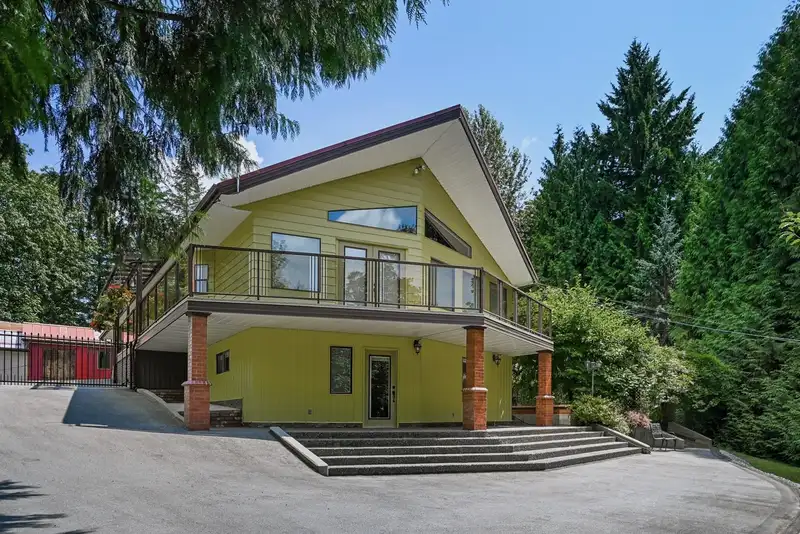 24089 LOUGHEED HIGHWAY - photo 1 of 38