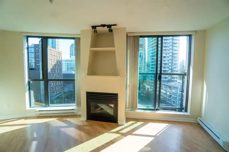 1008 501 PACIFIC STREET - photo 2 of 22