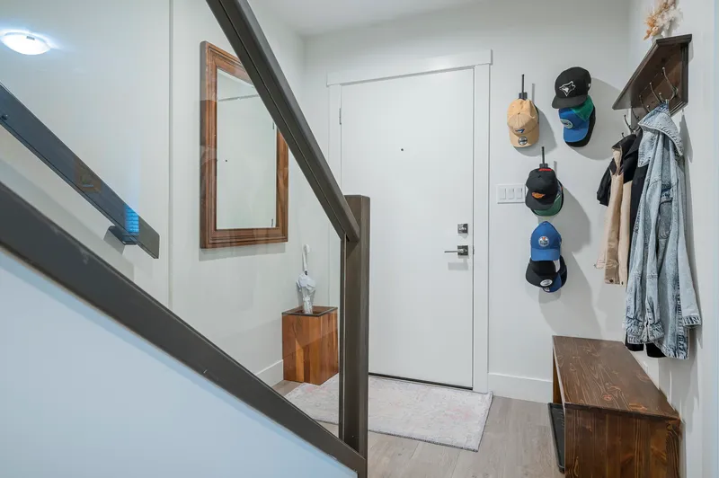 40 15688 28 AVENUE - photo 4 of 25