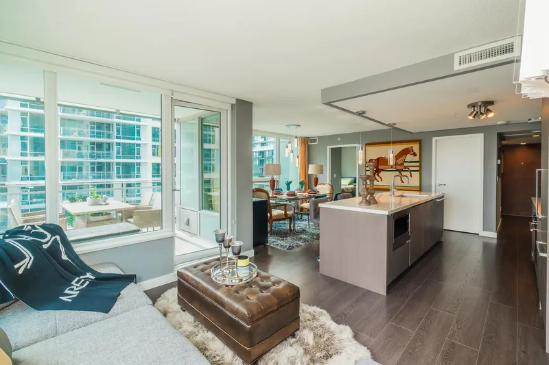 601 8833 HAZELBRIDGE WAY - photo 4 of 25