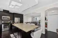 11 2925 KING GEORGE BOULEVARD - thumbnail 6