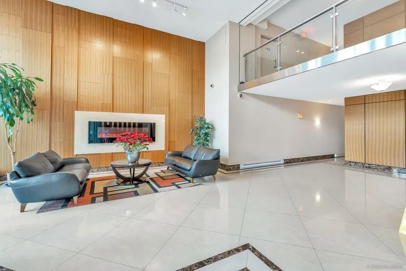 402 8851 LANSDOWNE ROAD - photo 2 of 18