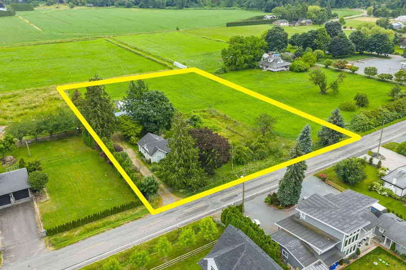 394 ARNOLD ROAD - photo 1 of 17