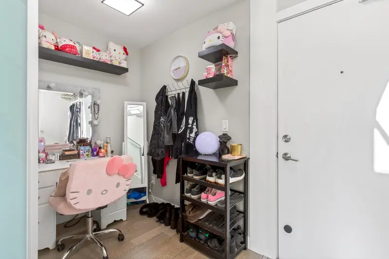 502 3080 GLADWIN ROAD - photo 3 of 25