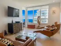 1008 1441 JOHNSTON ROAD - thumbnail 5