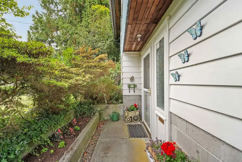 11669 228 STREET - photo 3 of 24