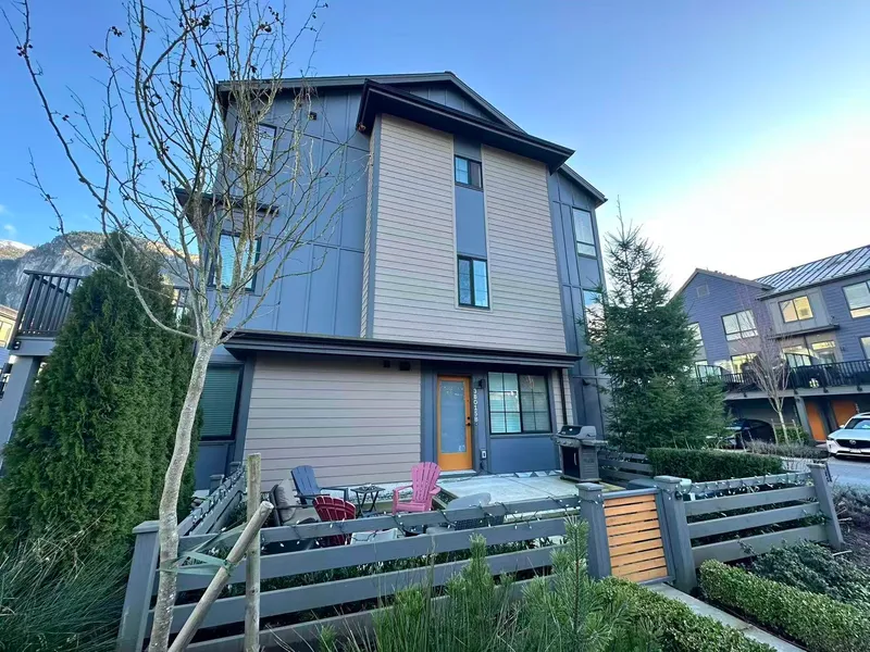 38015 FAIRWATER PLACE - photo 2 of 25