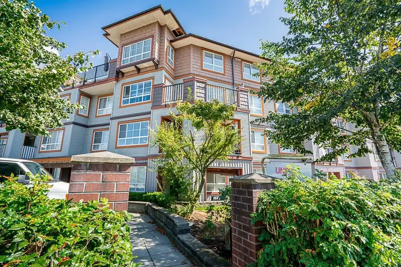 106 6960 120 STREET - photo 1 of 27