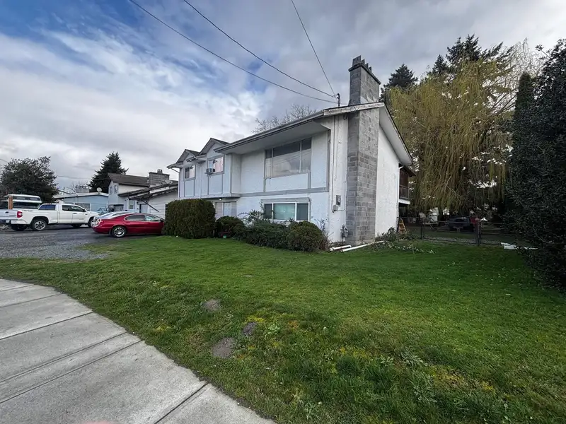 6484 VEDDER ROAD - photo 3 of 4