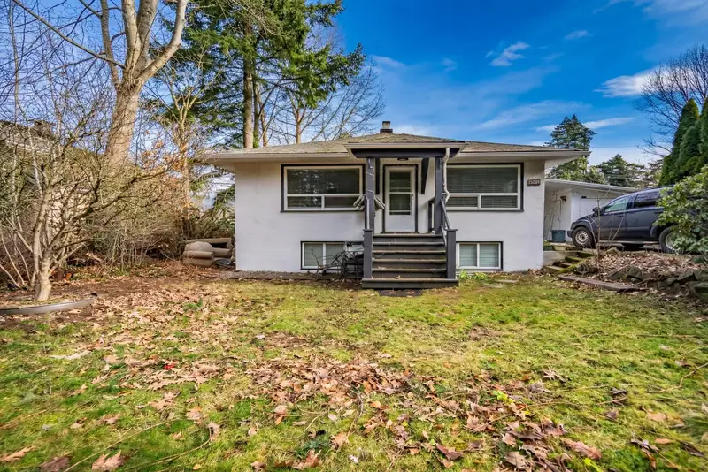 621 WATER AVENUE - photo 3 of 25