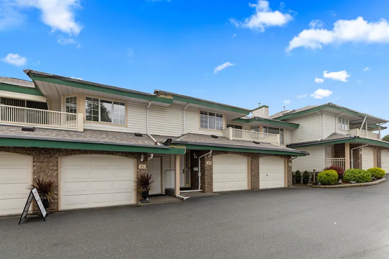 39 3115 TRAFALGAR STREET - photo 2 of 25