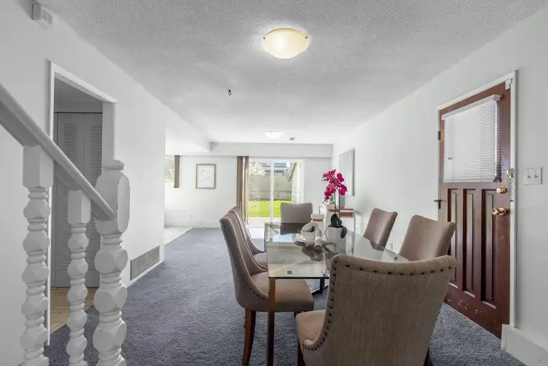 3588 GEORGIA STREET - photo 4 of 33