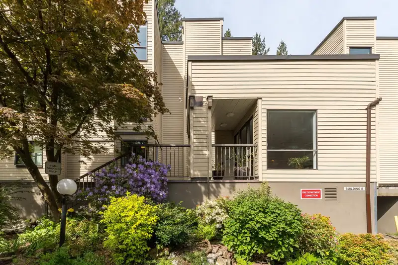212 3275 MOUNTAIN HIGHWAY - photo 2 of 27