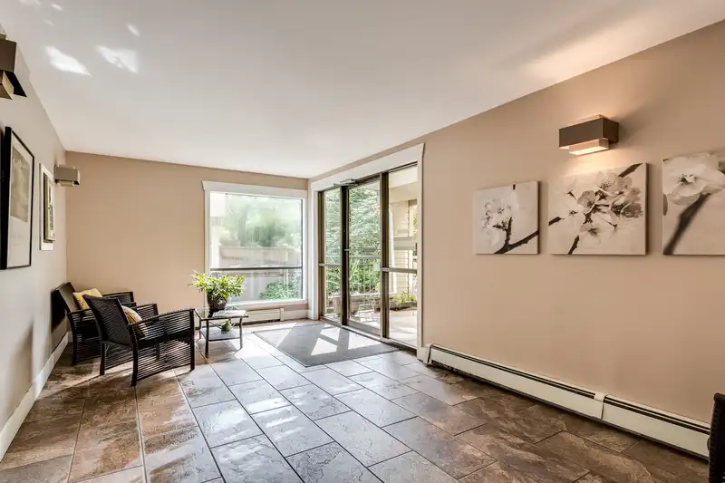 212 3275 MOUNTAIN HIGHWAY - photo 4 of 27