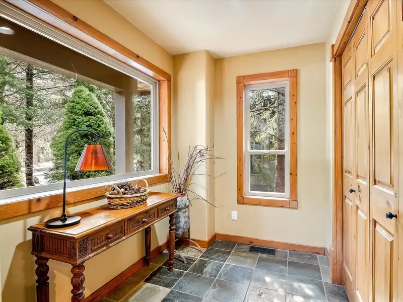8115 MUIRFIELD CRESCENT - photo 3 of 35