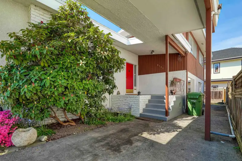 9791 BERRY ROAD - photo 2 of 39