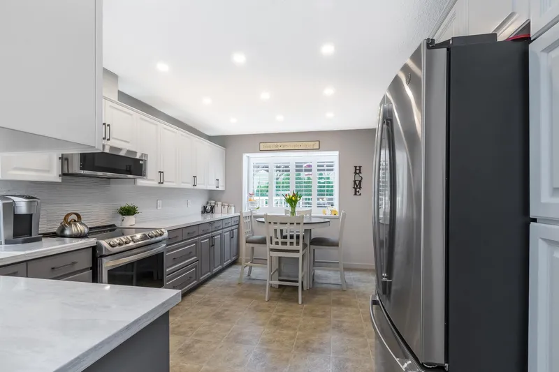 5887 184B STREET STREET - photo 3 of 25