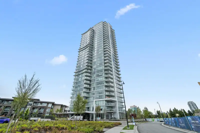 503 7683 PARK CRESCENT - photo 1 of 30