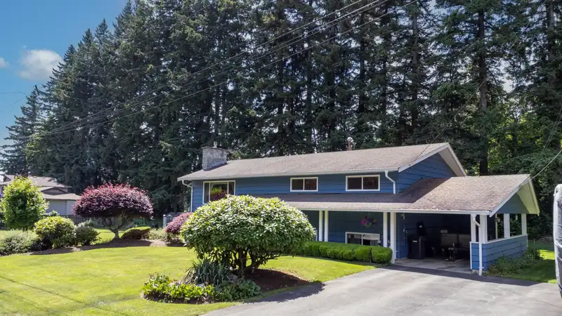 3267 CHESTNUT STREET - photo 1 of 39