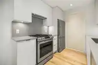 416-417 2493 MONTROSE AVENUE - thumbnail 10