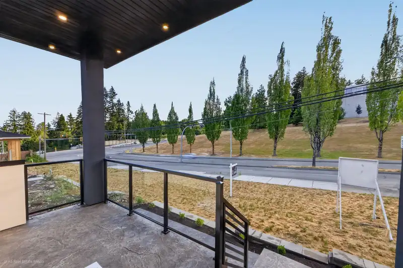 101 5642 144 ST STREET - photo 4 of 40