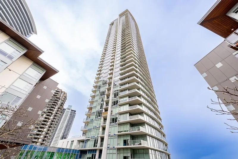 2302 1788 GILMORE AVENUE - photo 3 of 25