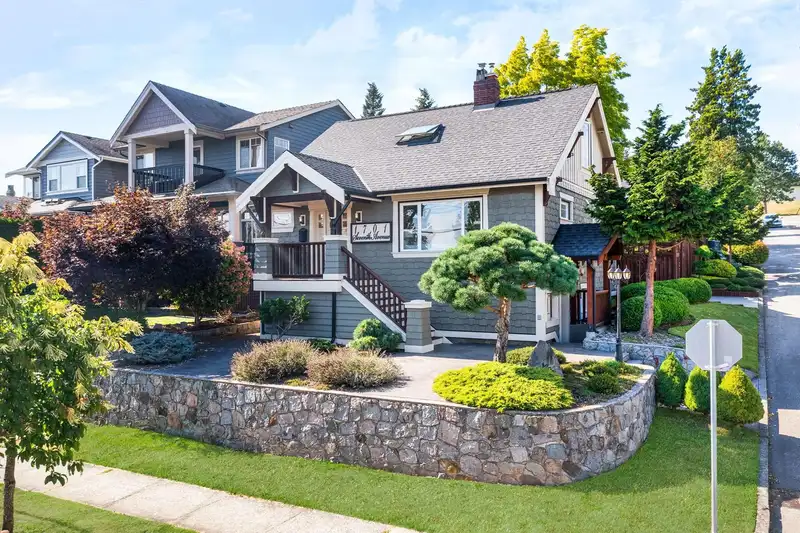 1701 SEVENTH AVENUE - photo 1 of 40