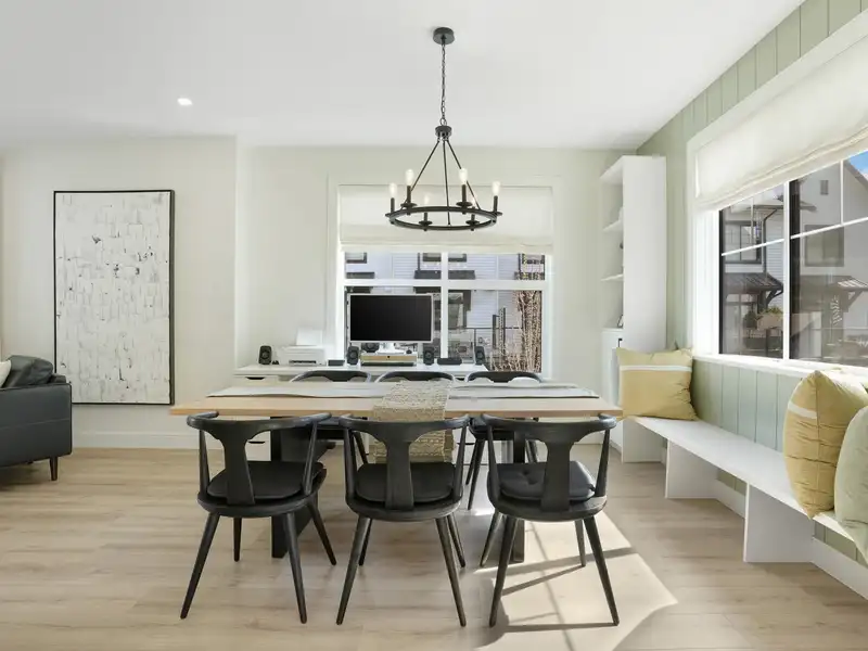 13 7967 197 STREET - photo 1 of 36