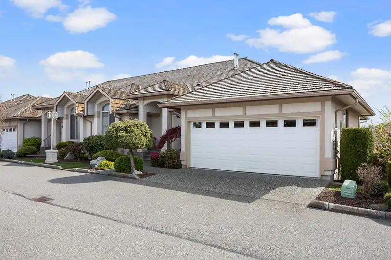 31 30703 BLUERIDGE DRIVE - photo 2 of 34