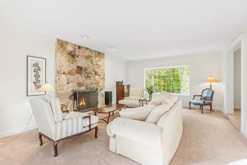 5219 HEADLAND DRIVE - photo 3 of 22
