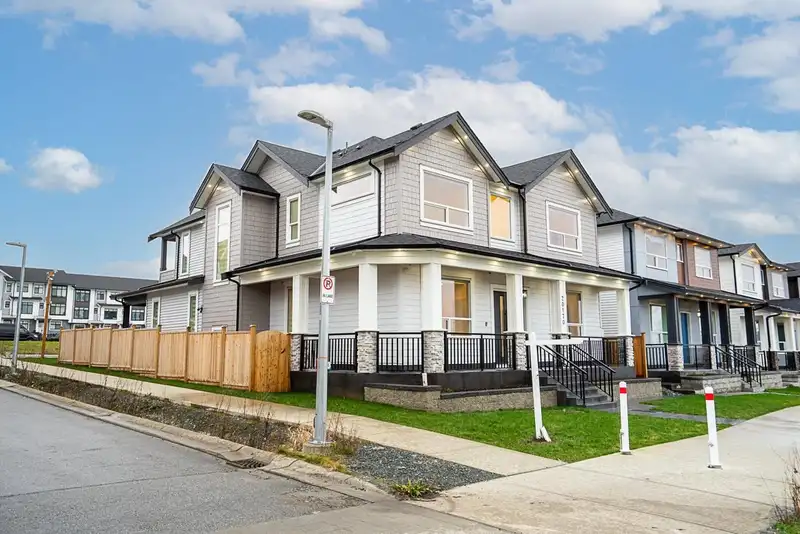 20170 82 AVENUE - photo 1 of 40