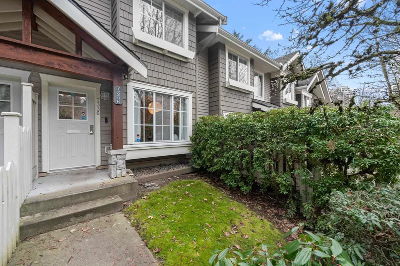 7336 SALISBURY AVENUE - photo 3 of 25