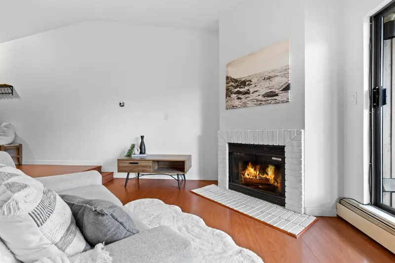 340 8500 ACKROYD DRIVE - photo 4 of 25