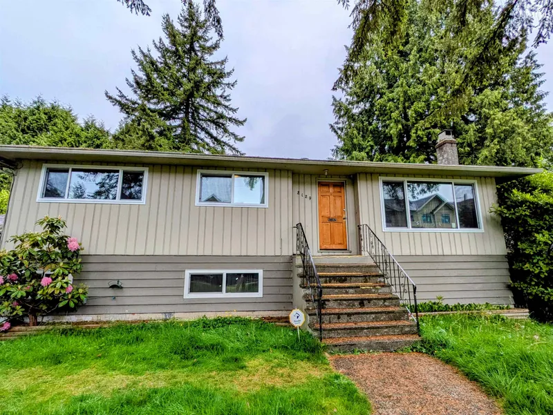 2129 RINDALL AVENUE - photo 2 of 7