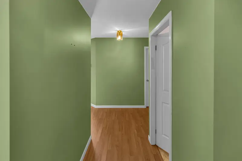 204 45660 KNIGHT ROAD - photo 3 of 25