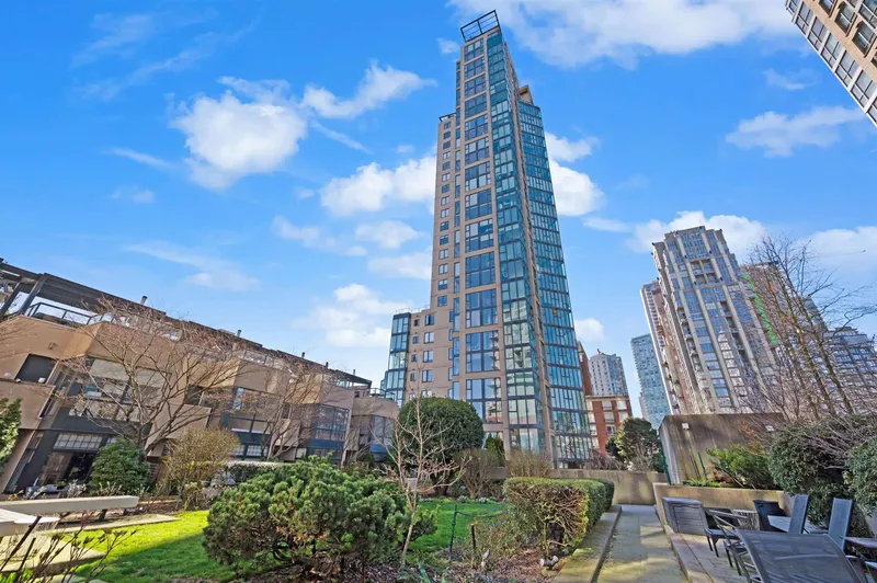 1403 1155 HOMER STREET - photo 2 of 25