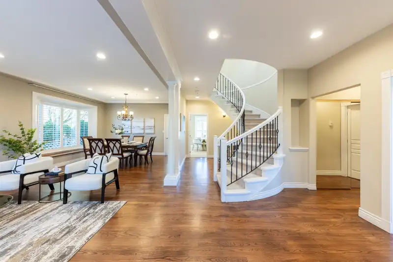 2408 W 18TH AVENUE - photo 2 of 40