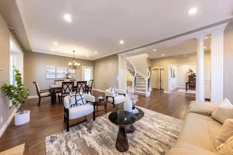 2408 W 18TH AVENUE - photo 4 of 40