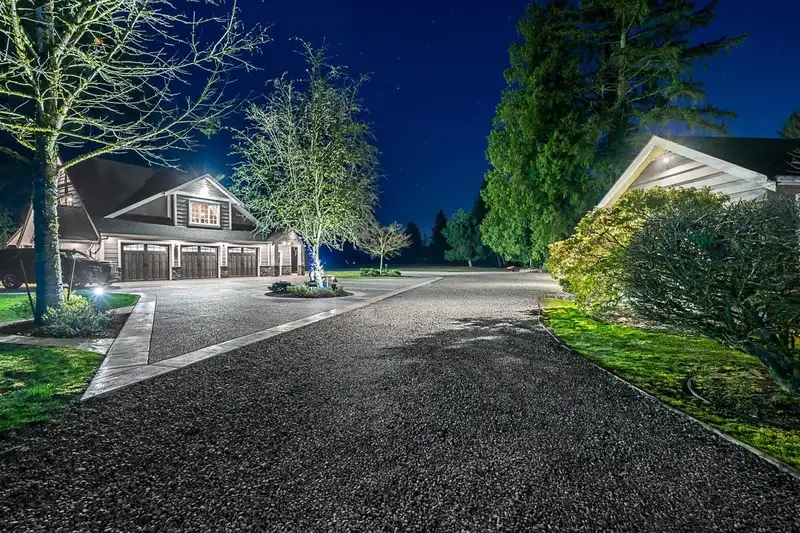 6256 228 STREET - photo 2 of 40