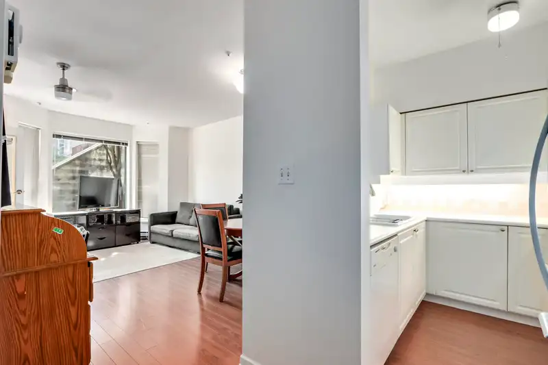 312 5262 OAKMOUNT CRESCENT - photo 2 of 22