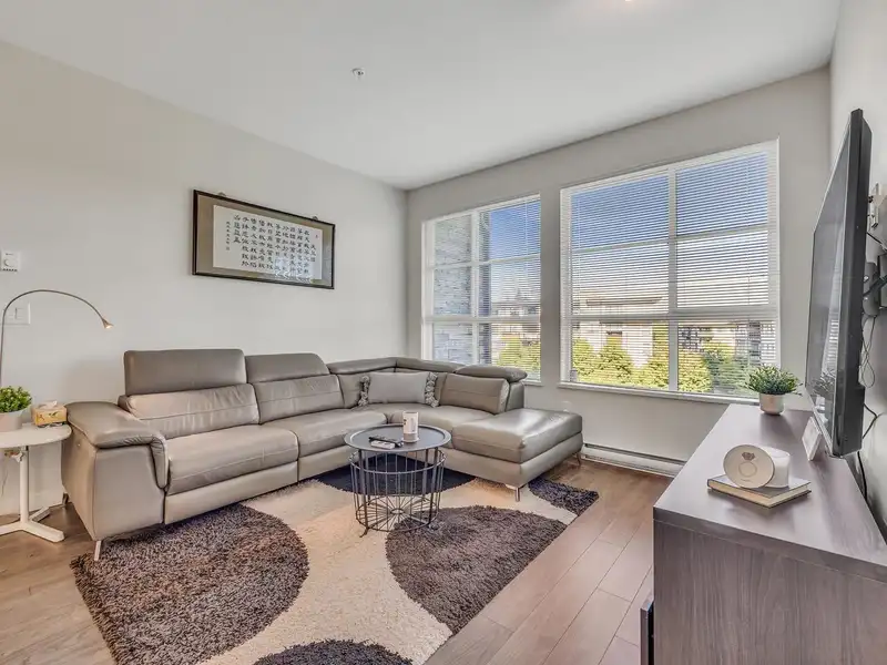 408 1151 WINDSOR MEWS - photo 4 of 39