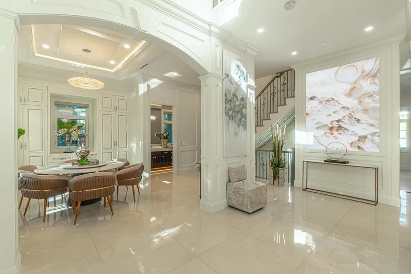 6038 MARGUERITE STREET - photo 4 of 25