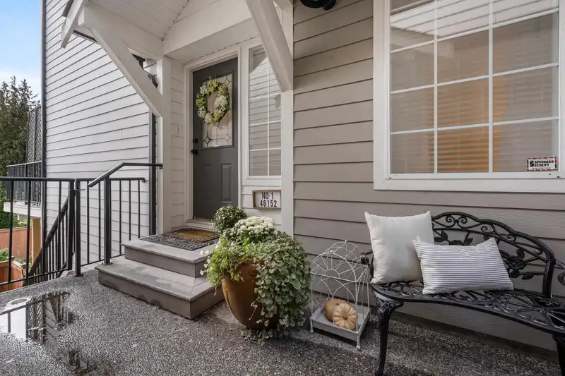 1 46152 STONEVIEW DRIVE - photo 3 of 40